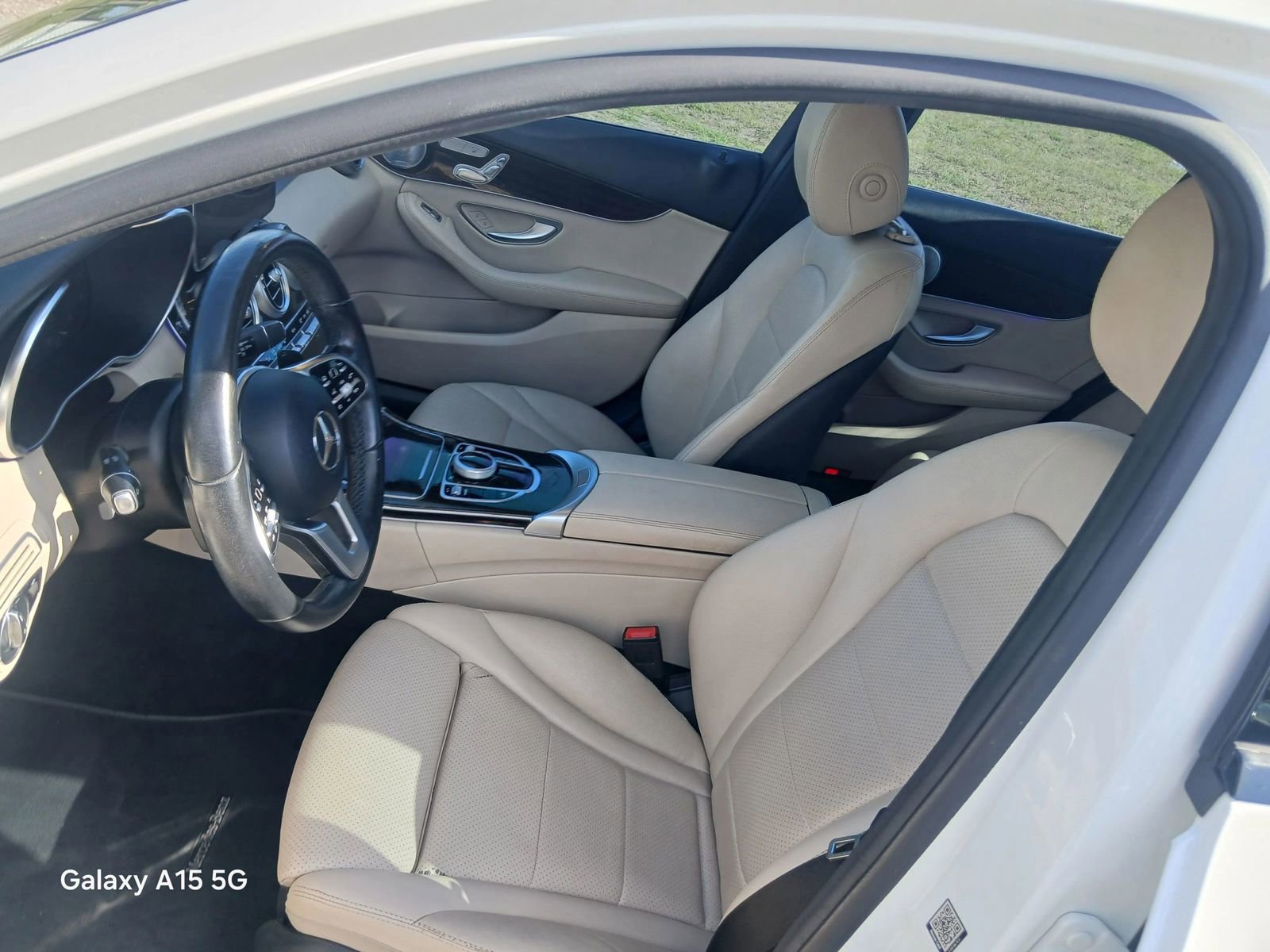Used 2021 Mercedes-Benz C 300 Sedan w/ Premium Package image 9