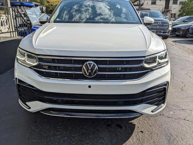 Used 2022 Volkswagen Tiguan SEL R-Line AWD/4WD image 7