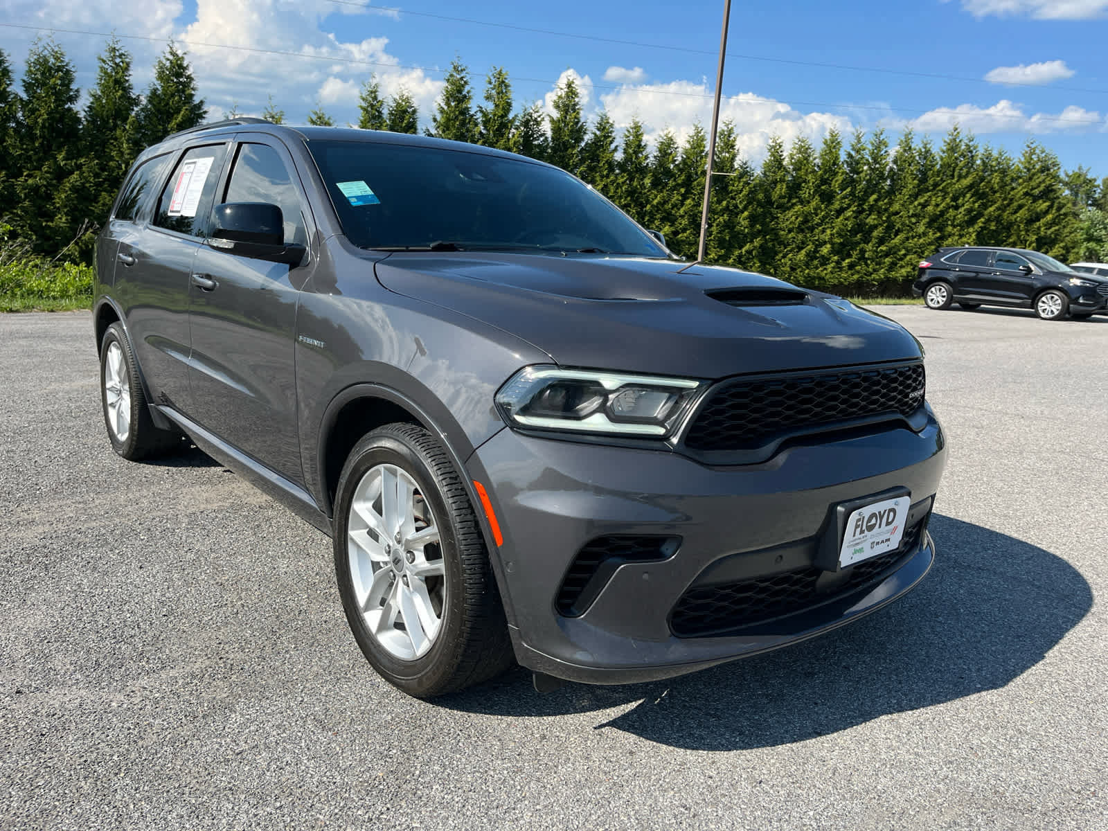 Used 2024 Dodge Durango R/T AWD/4WD image 2
