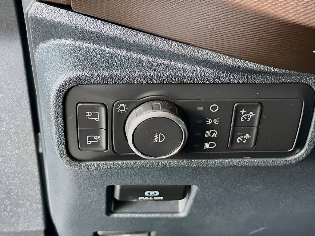 Used 2022 Ford Bronco Outer Banks AWD/4WD image 10