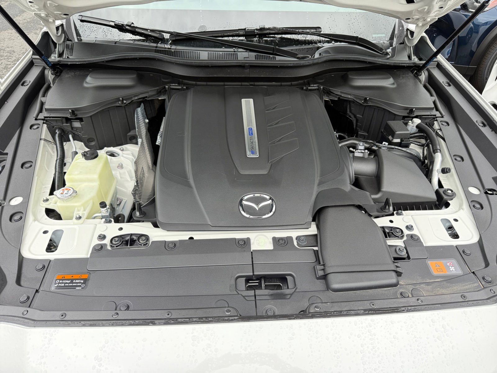 Used 2024 MAZDA CX-90 Plug-In Hybrid w/ Preferred image 20