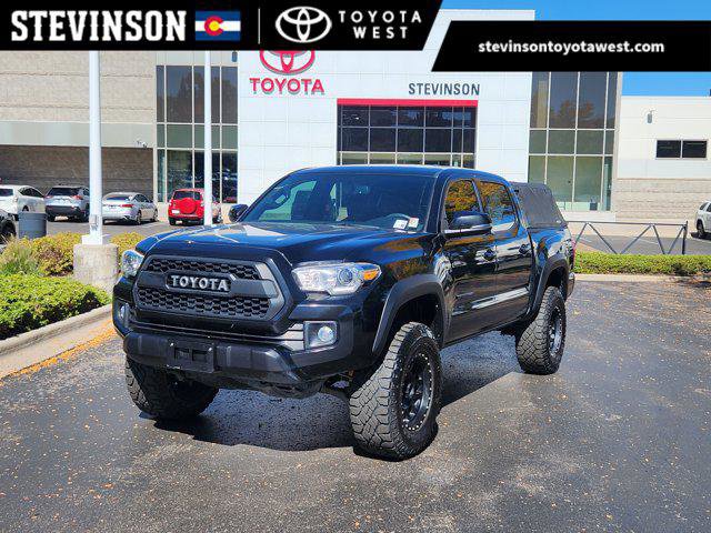 Certified 2017 Toyota Tacoma TRD Off-Road image 1