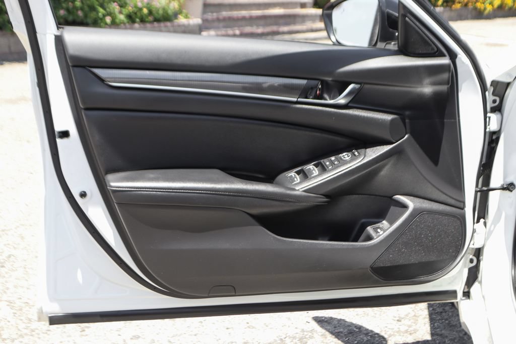 Used 2022 Honda Accord Sport image 14