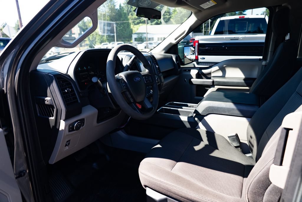 Used 2018 Ford F150 XL w/ Equipment Group 101A Mid AWD/4WD image 16