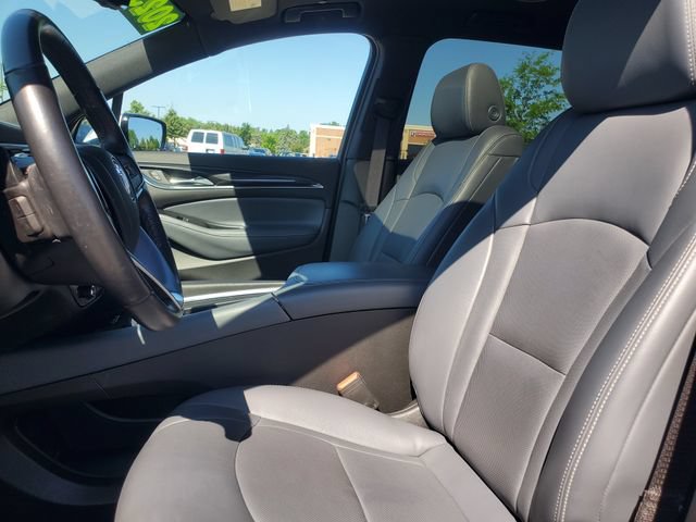 Used 2023 Buick Enclave Essence w/ Experience Buick Package AWD/4WD image 6