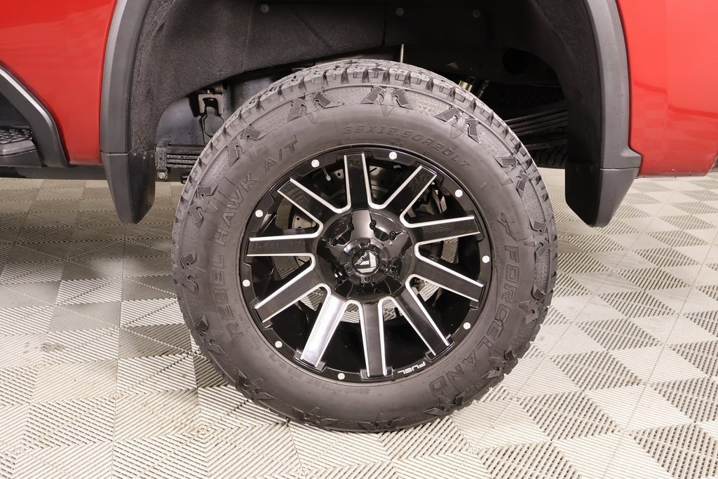 Used 2020 Chevrolet Silverado 2500 LT w/ Texas Edition image 18