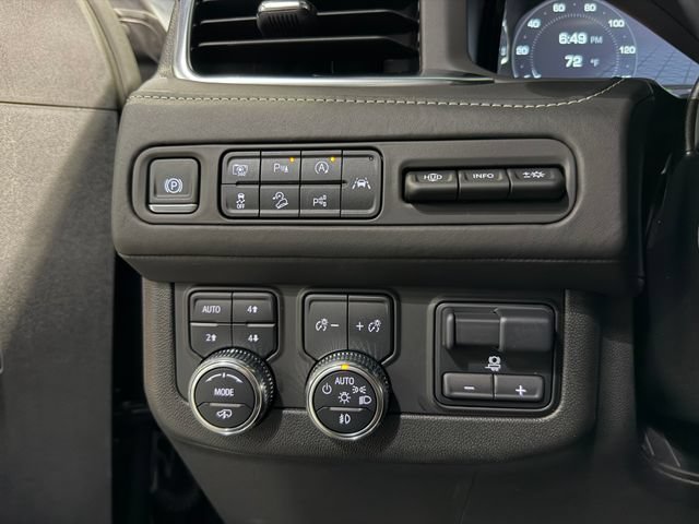 Used 2024 GMC Yukon XL Denali Ultimate AWD/4WD image 27