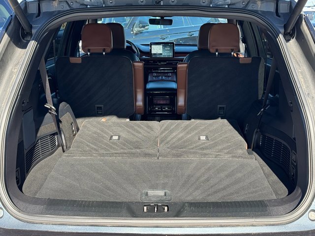 Used 2022 Lincoln Aviator Grand Touring w/ Equipment Group 301A image 21