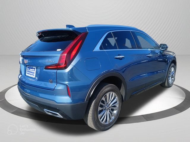 Used 2024 Cadillac XT4 Premium Luxury AWD/4WD image 4