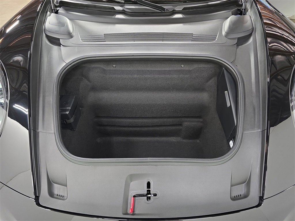 Used 2025 Porsche 911 Targa 4 GTS image 25