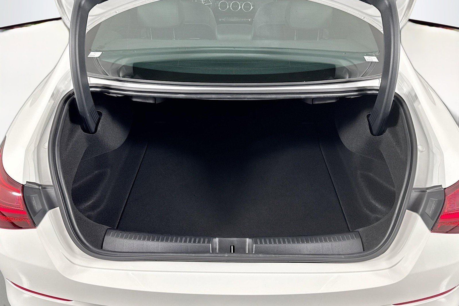 Certified 2026 Mercedes-Benz CLA 250 image 24
