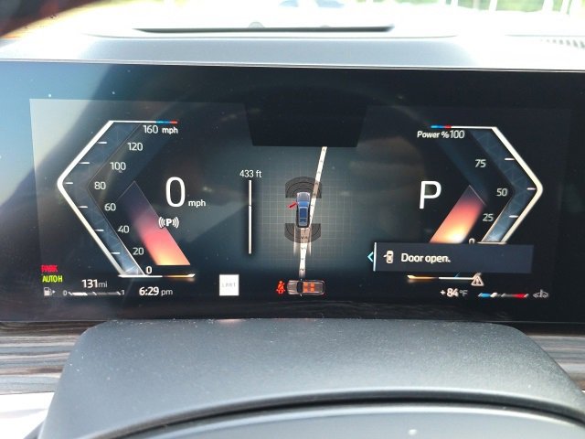 Used 2023 BMW X7 M60i w/ Executive Package image 25