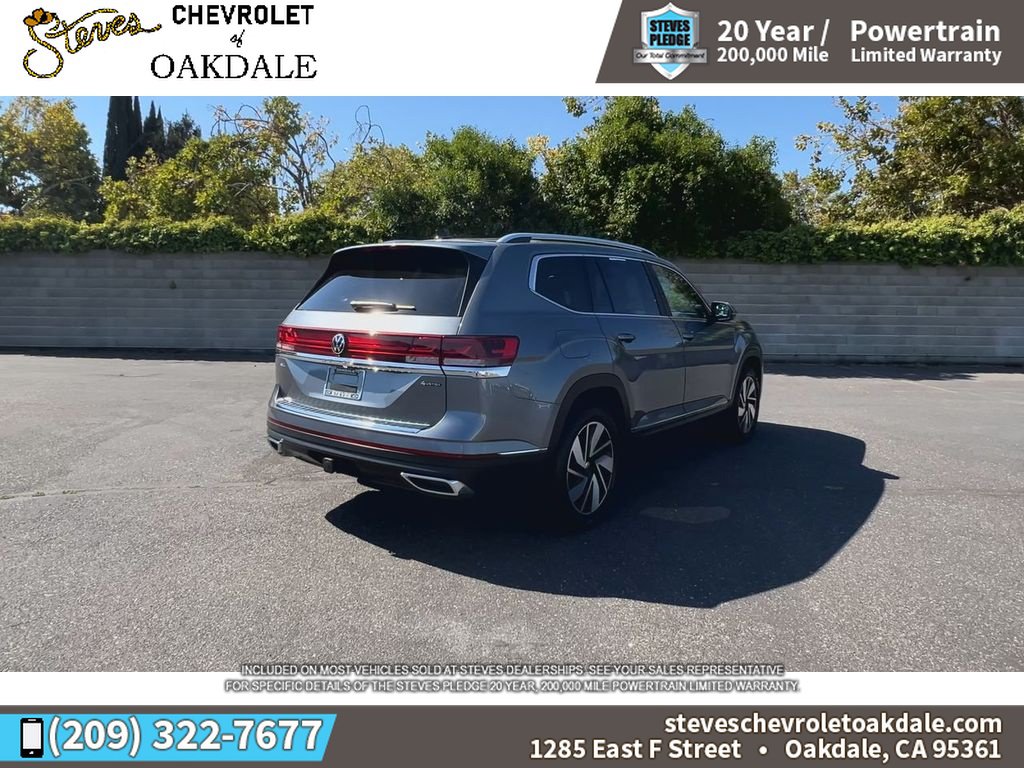 Used 2024 Volkswagen Atlas SEL AWD/4WD image 11