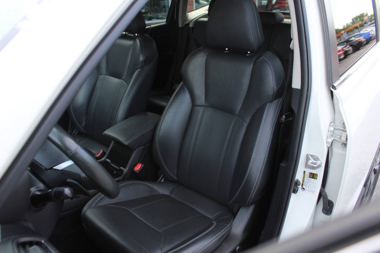 Used 2021 Subaru Forester Limited w/ Popular Package #3 AWD/4WD image 3