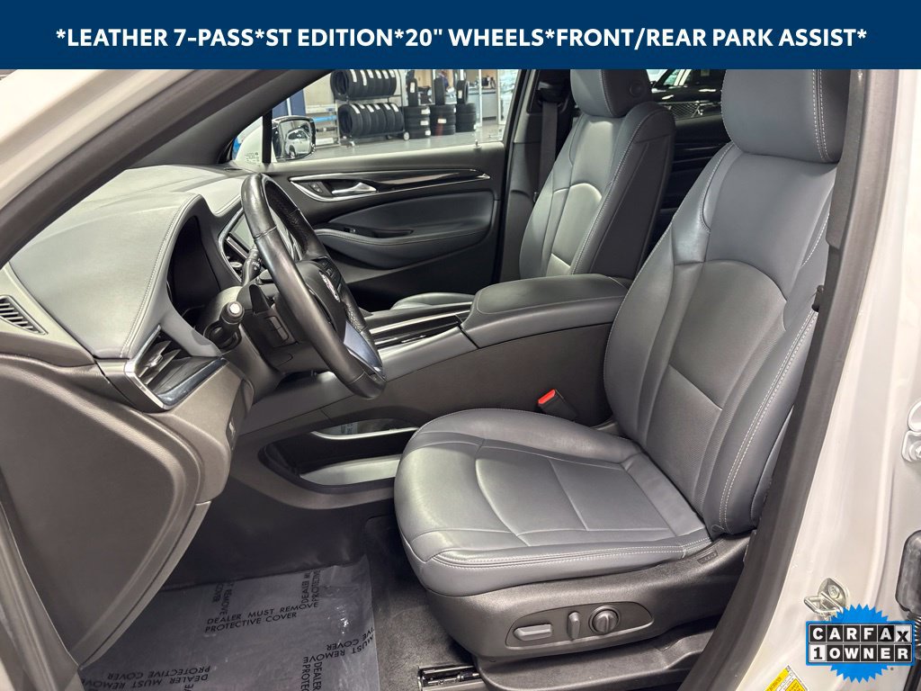 Used 2023 Buick Enclave Essence w/ Sport Touring Edition AWD/4WD image 9