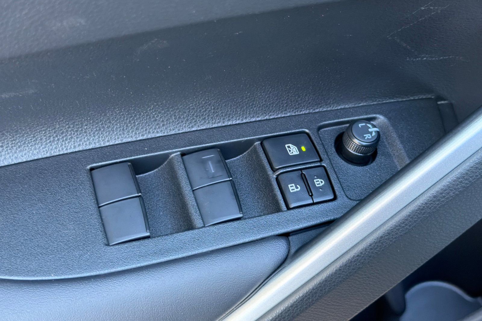 New 2026 Toyota Corolla Cross LE image 12