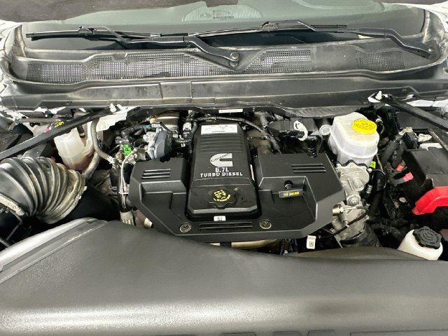 Used 2024 RAM 2500 Laramie AWD/4WD image 29