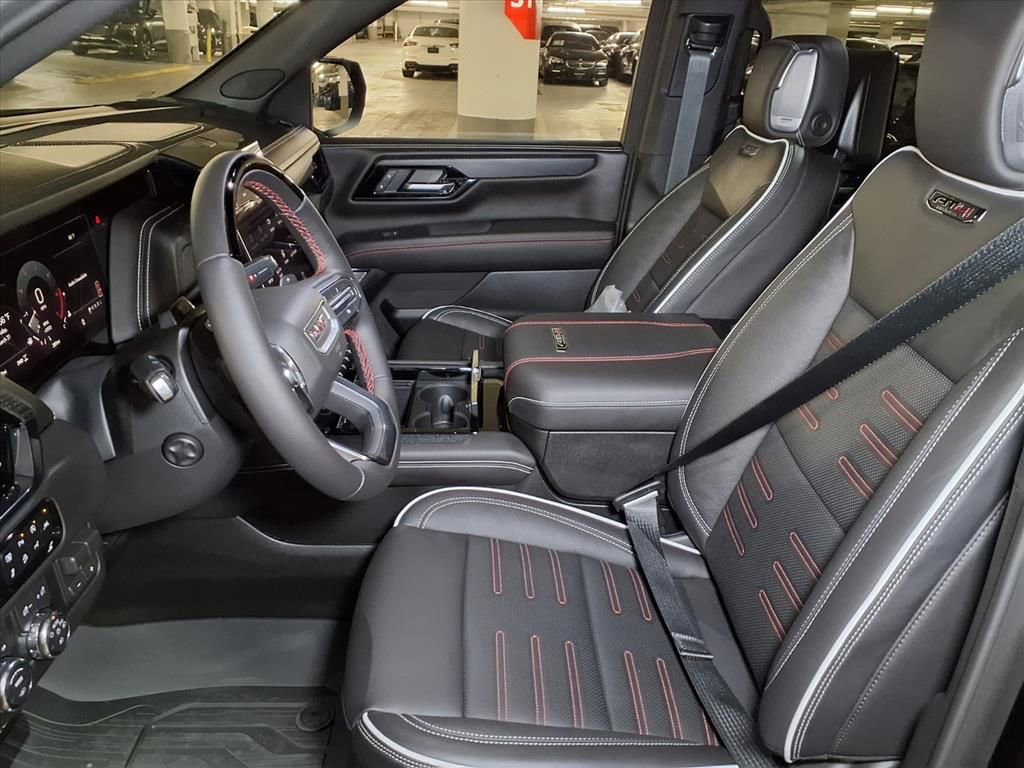 New 2026 GMC Yukon AT4 Ultimate w/ LPO, Floor Liner Package AWD/4WD image 15