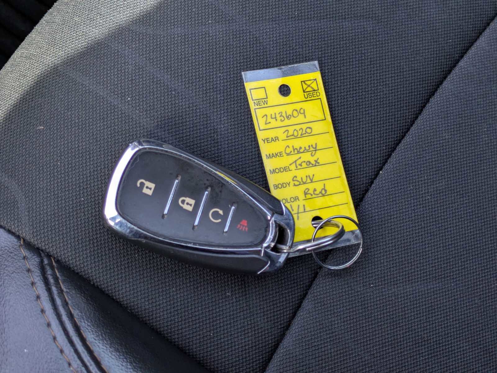 Used 2020 Chevrolet Trax LT w/ LT Convenience Package image 34