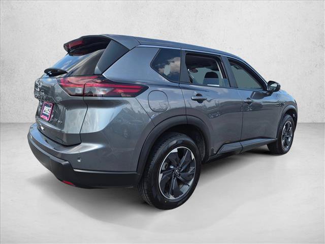 Used 2024 Nissan Rogue SV AWD/4WD image 5