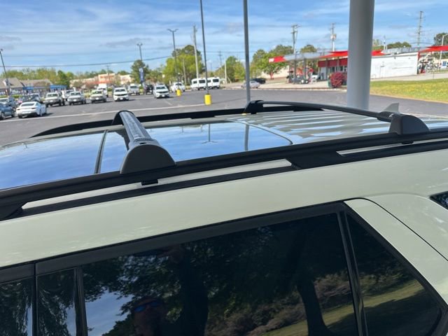 Used 2020 Ford Explorer XLT w/ Equipment Group 202A image 13