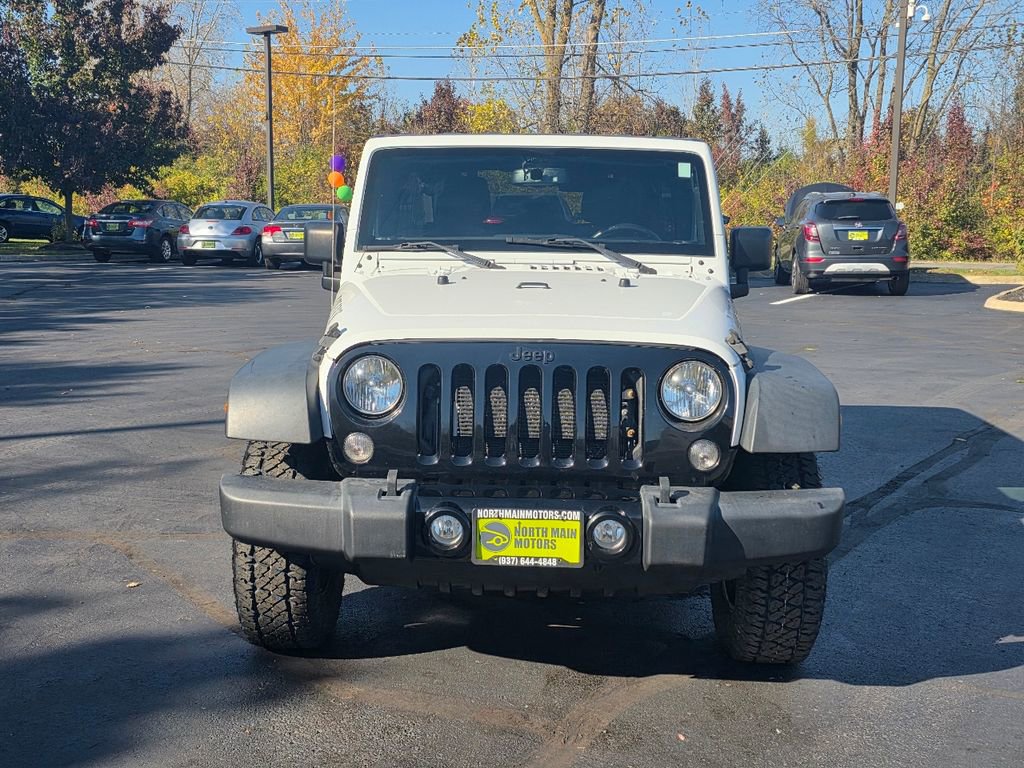 Used 2017 Jeep Wrangler Unlimited Willys image 2