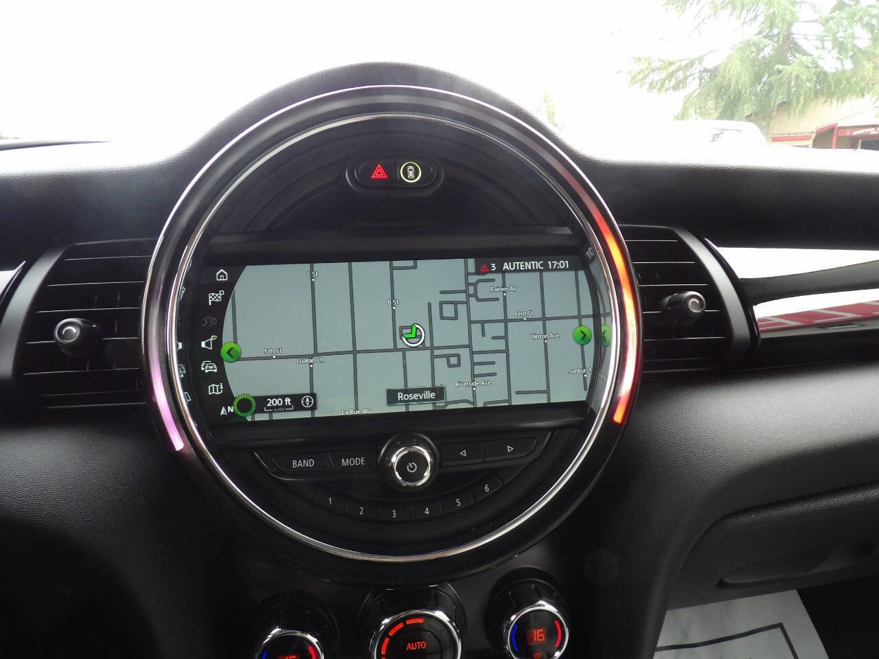 Used 2019 MINI Cooper S image 7