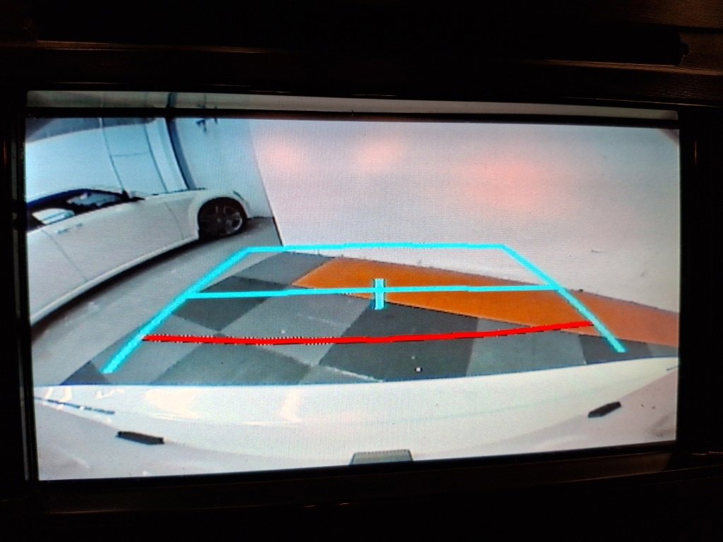 Used 2015 Toyota Avalon XLE image 24