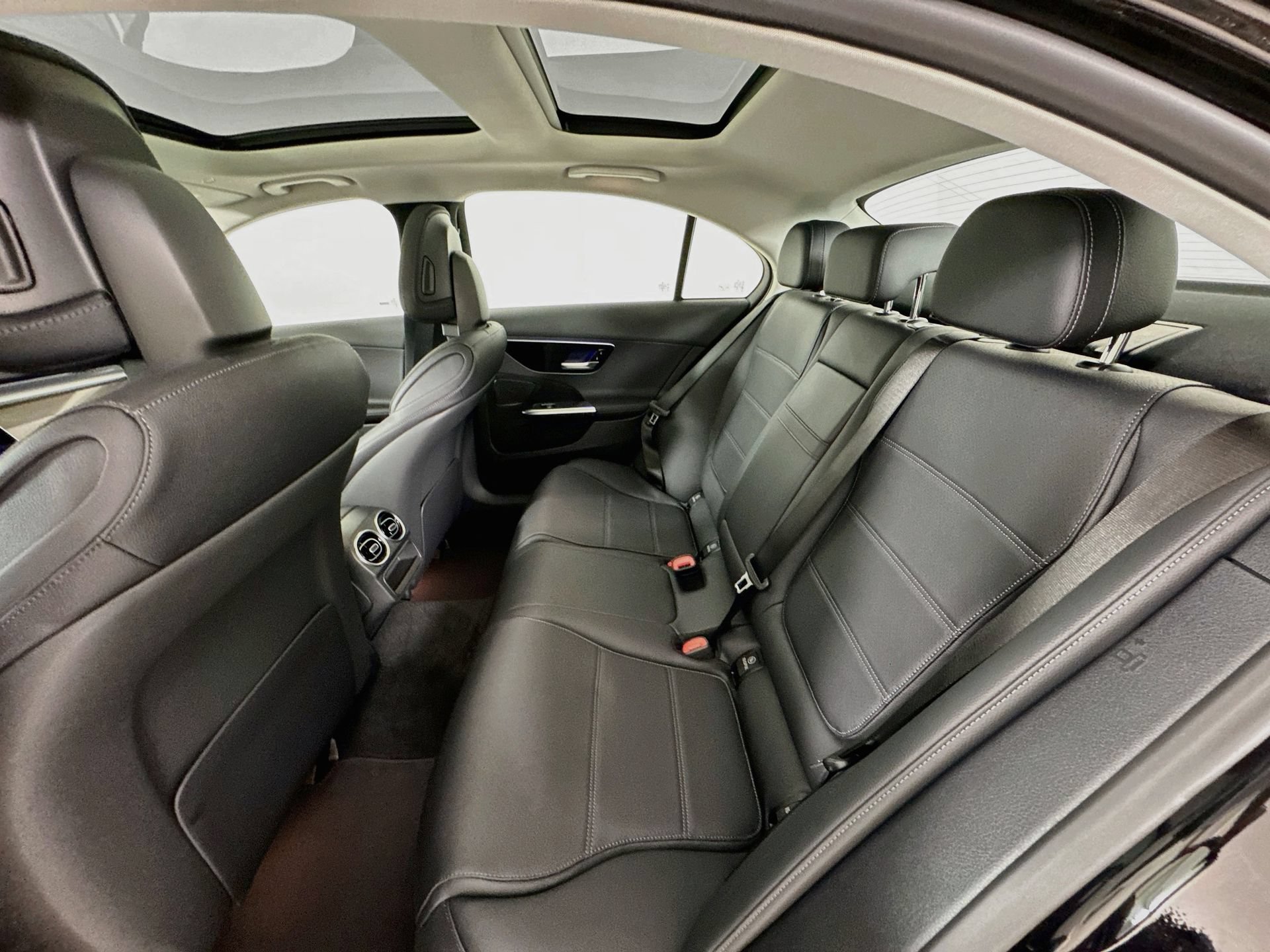 New 2026 Mercedes-Benz C 300 Sedan image 26
