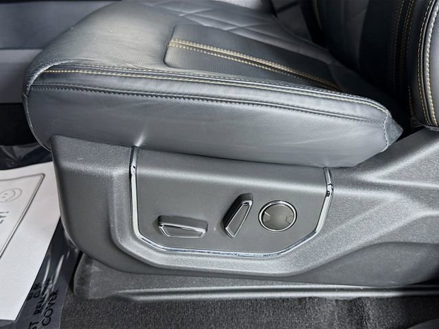 Used 2024 Ford Expedition Max Platinum image 20