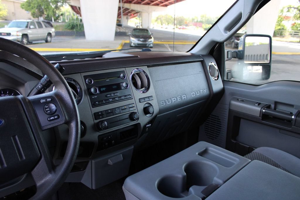 Used 2011 Ford F250 XLT w/ XLT Premium Pkg AWD/4WD image 10