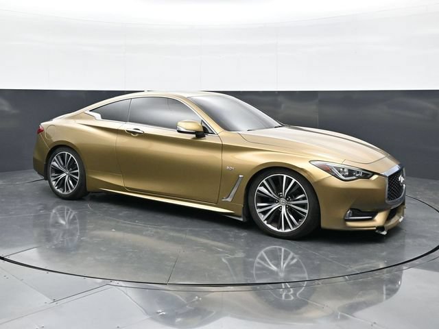 Used 2018 INFINITI Q60 3.0t Luxe AWD/4WD image 3