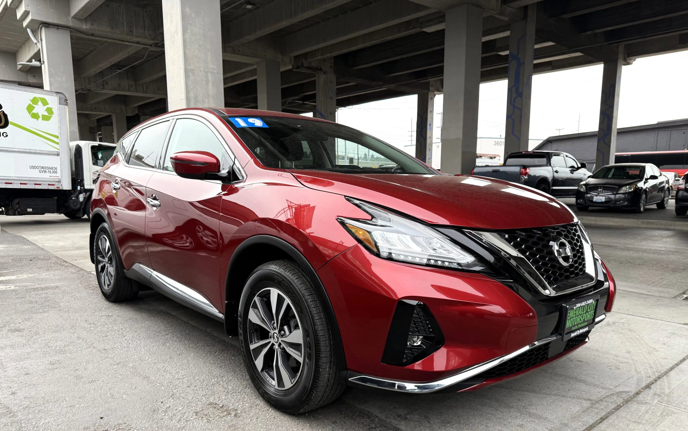 Used 2019 Nissan Murano S image 3