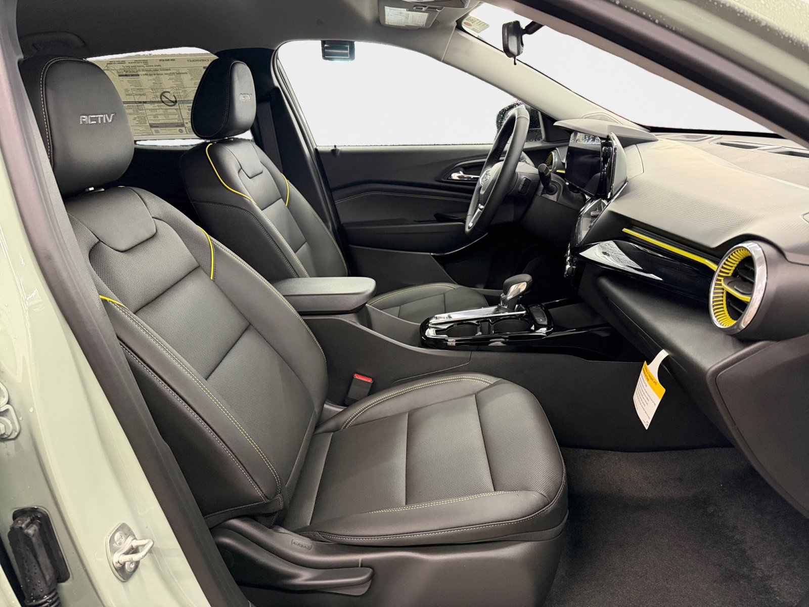 New 2026 Chevrolet Trax ACTIV w/ Driver Confidence Package image 12
