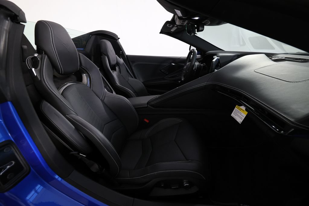 Used 2025 Chevrolet Corvette E-Ray w/ Stealth Interior Trim Package AWD/4WD image 11