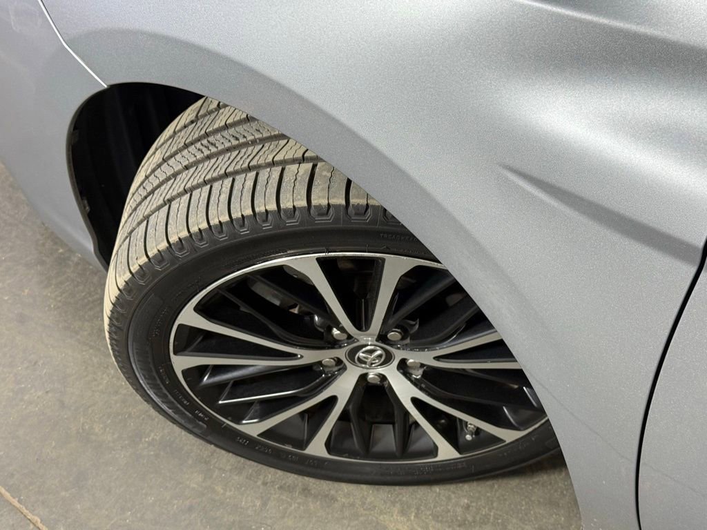 Used 2019 Toyota Camry SE image 45