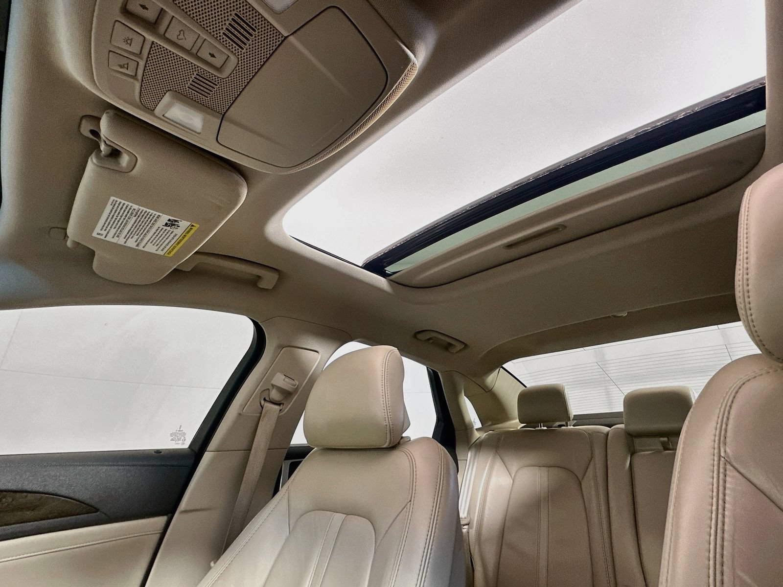 Used 2019 Lincoln MKZ Reserve w/ Reserve Plus Package FWD image 22
