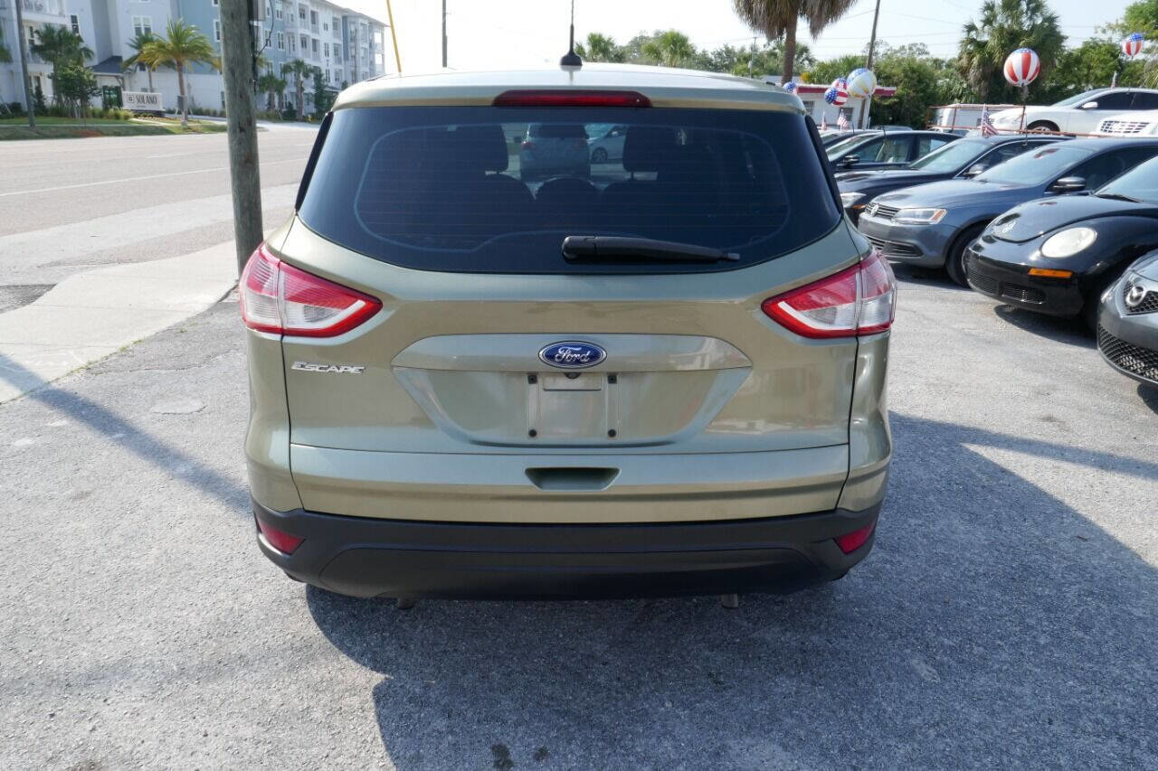 Used 2014 Ford Escape S image 7