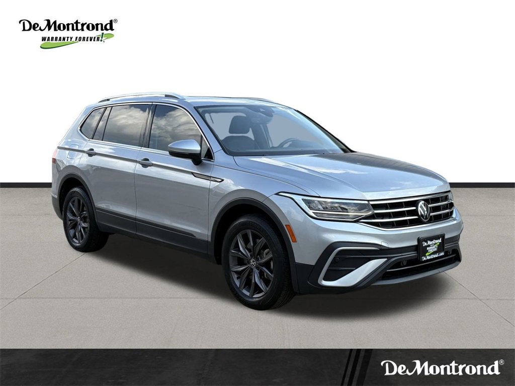 Used 2022 Volkswagen Tiguan SE image 3