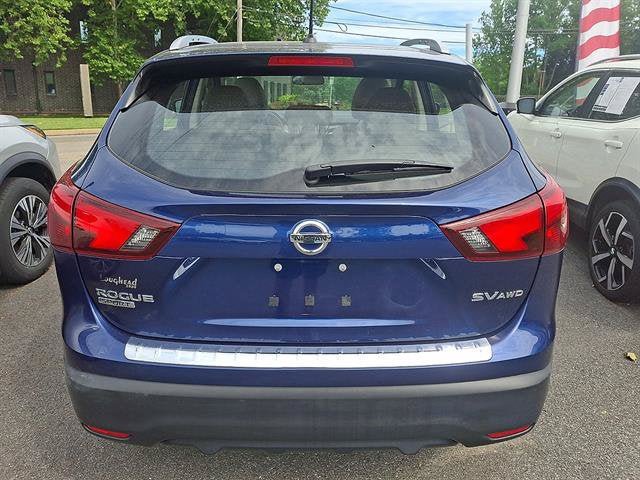Used 2018 Nissan Rogue Sport SV w/ SV Technology Package AWD/4WD image 6