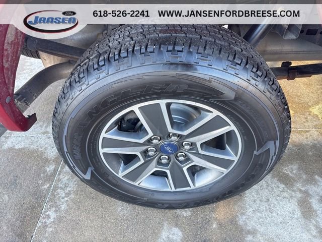 Used 2015 Ford F150 XLT w/ Equipment Group 302A Luxury AWD/4WD image 8