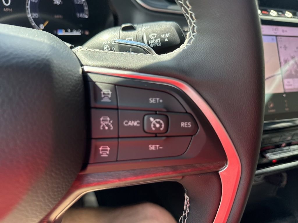 New 2025 Jeep Grand Cherokee L Limited w/ Black Appearance Package image 26