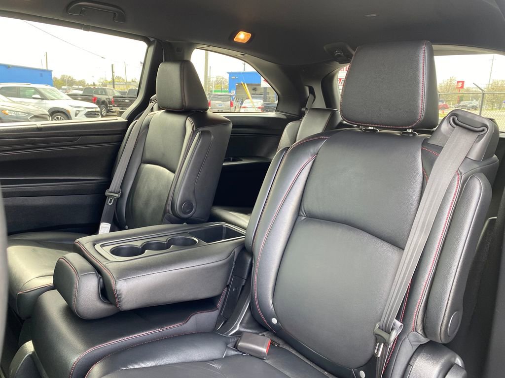 Used 2024 Honda Odyssey Sport image 16