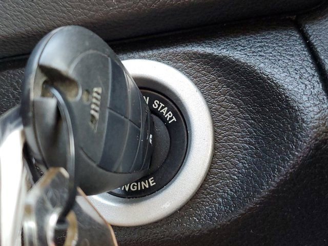 Used 2020 RAM 1500 Classic SLT image 35