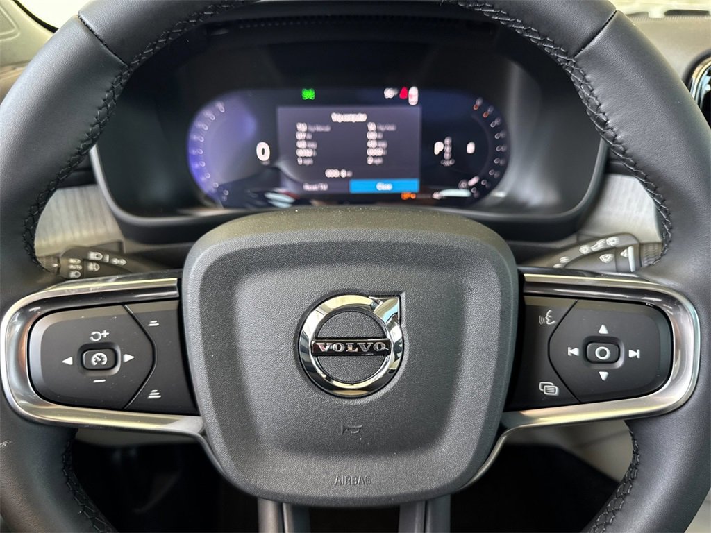 New 2026 Volvo XC40 B5 Ultra w/ Climate Package image 22