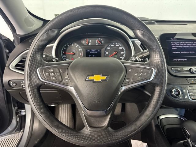 Used 2024 Chevrolet Malibu LT FWD image 3