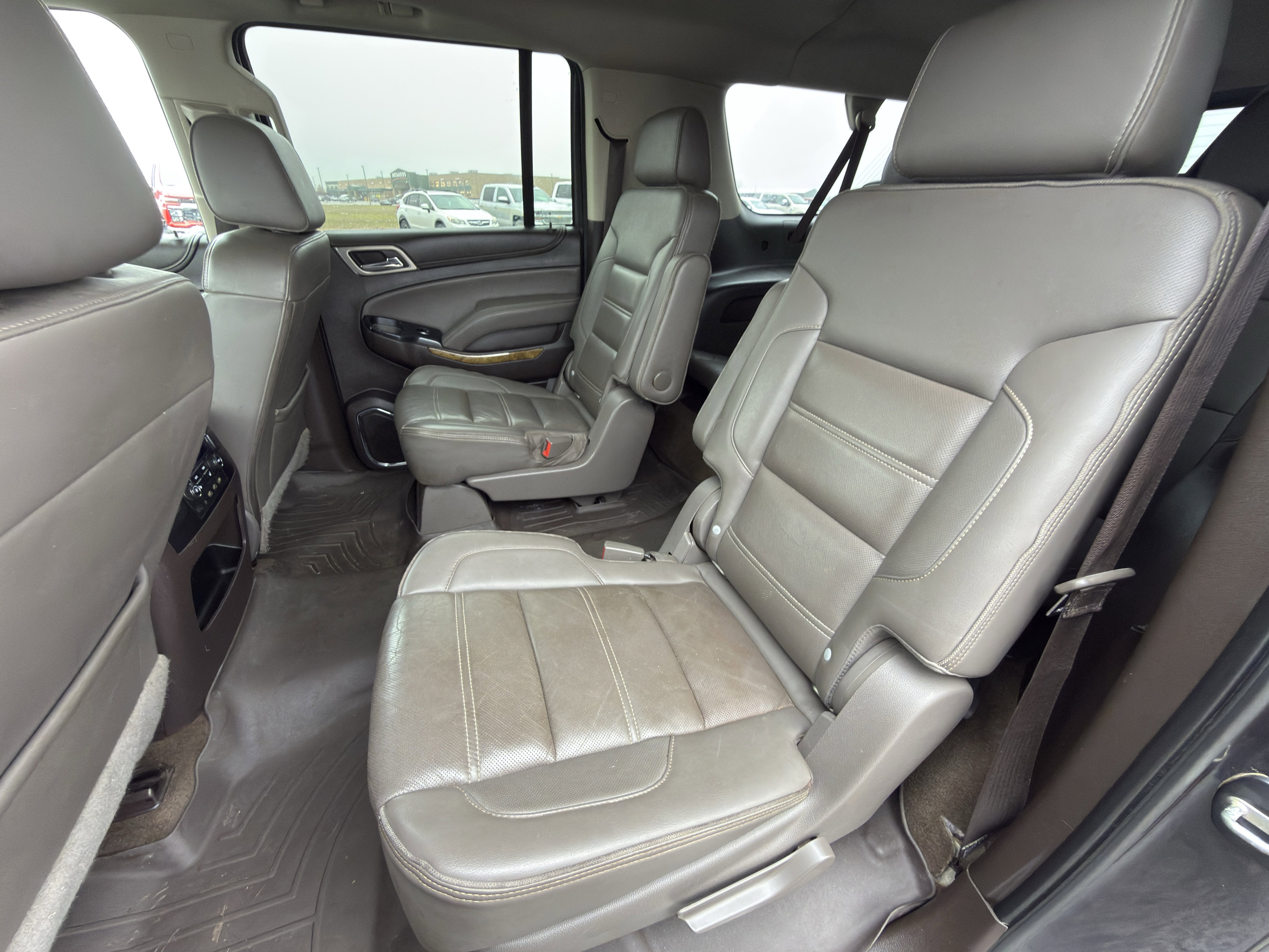 Used 2017 GMC Yukon XL Denali w/ Open Road Package image 13