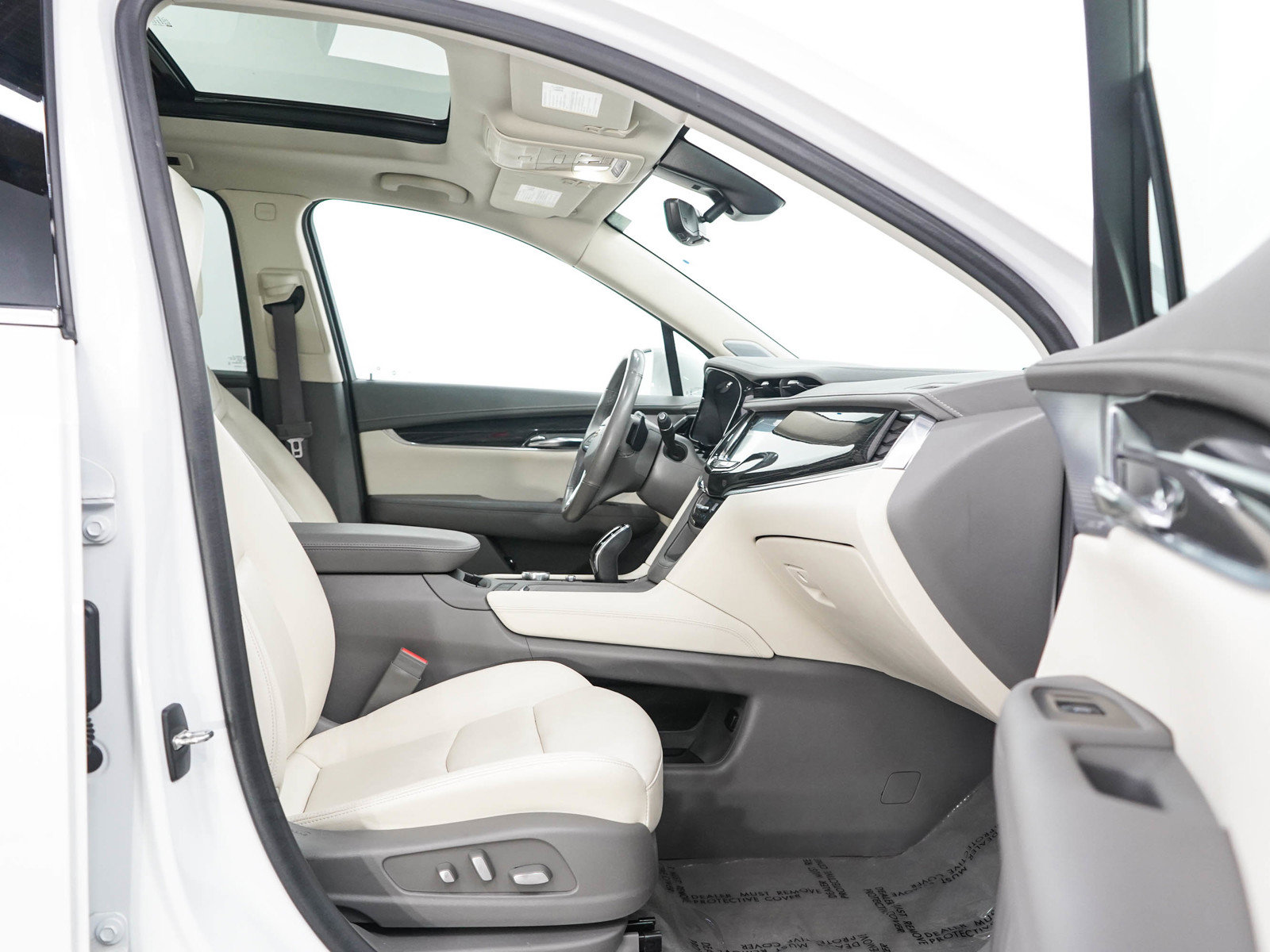 Used 2020 Cadillac XT6 Premium Luxury AWD/4WD image 11