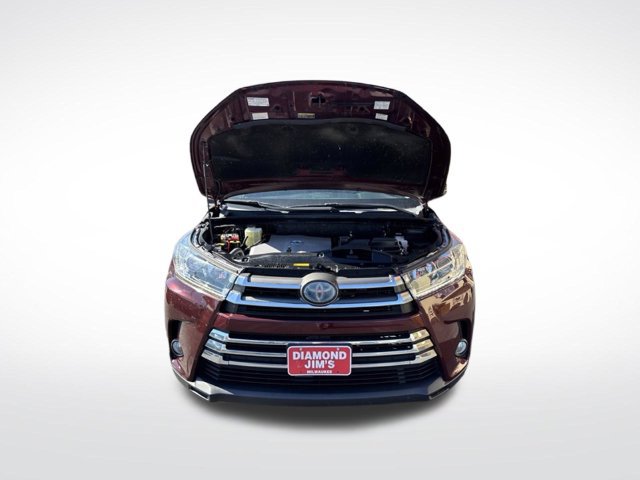 Used 2018 Toyota Highlander Limited AWD/4WD image 25