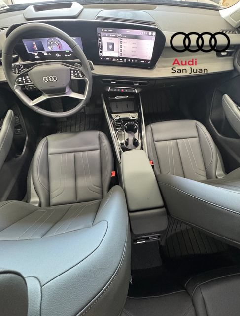 New 2026 Audi Q3 quattro 2.0T AWD/4WD image 31